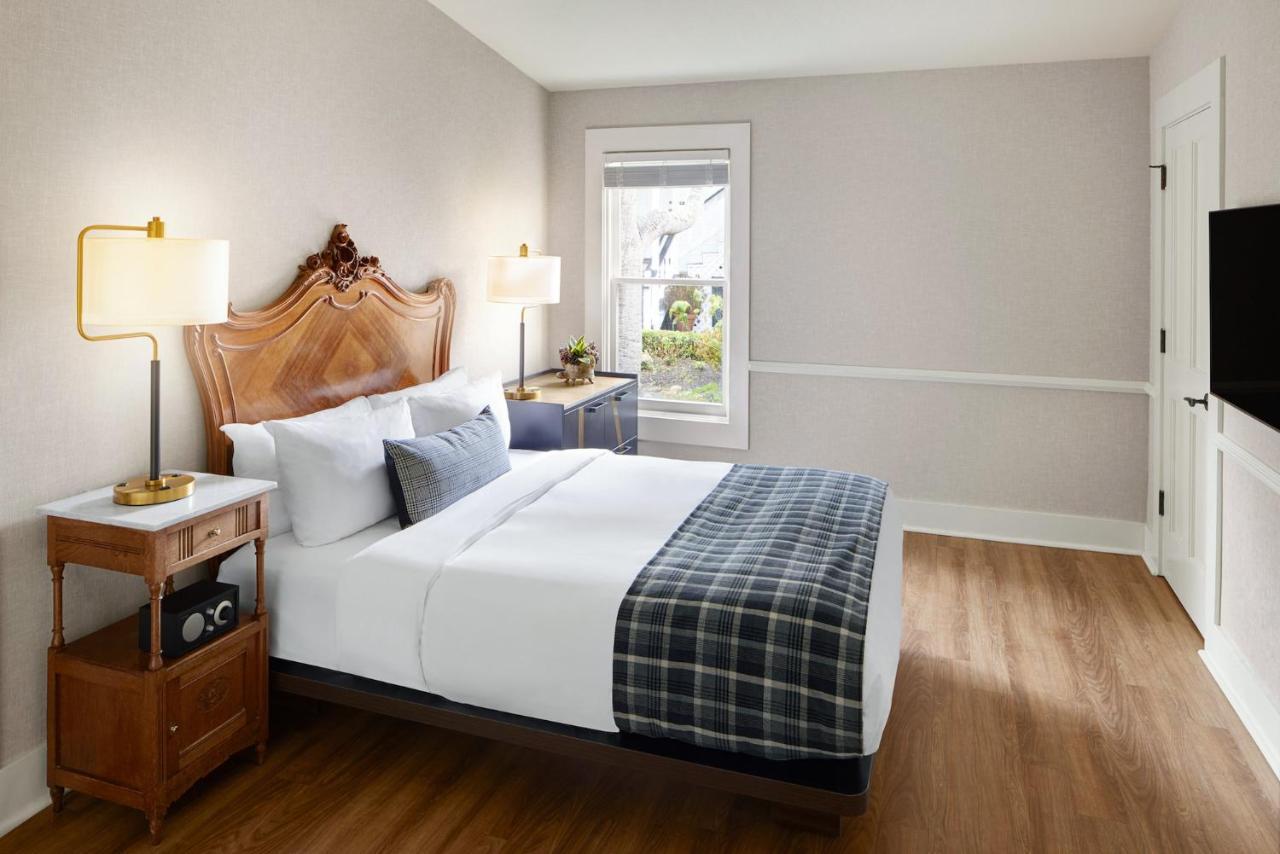 Gosby House Inn, A Four Sisters Inn Pacific Grove Bagian luar foto
